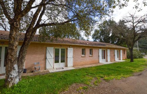 1 Bedroom Awesome Home In Vignale