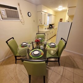 1 BR APT w/Kitchen, Sleeps Four! Ideal for PCSing In or Out. No extra fees