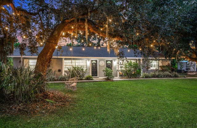 #1 Cozy 2 Bdrm with Boat Parking - Convenient Location