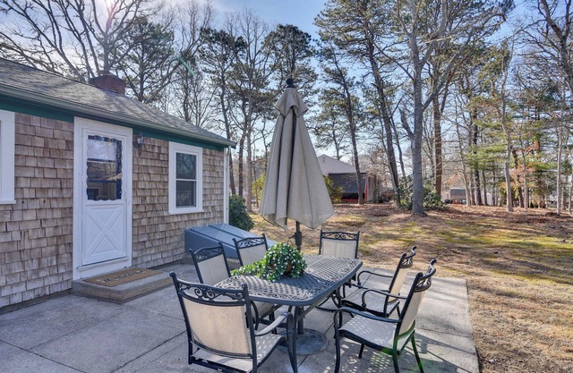 < 1 Mi to Craigville Beach: Home w/Patio & BBQ