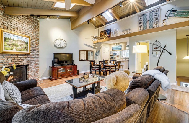 1 Mi to Diamond Peak Ski Resort: Condo w/Pool