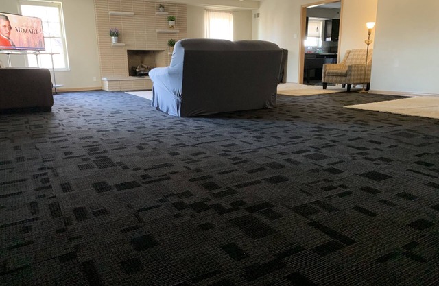 10,458 sq ft 15 bedroom / 6 bathroom Home for Groups