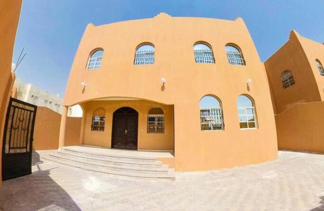 10 Bedrooms Fully Furnished Villa