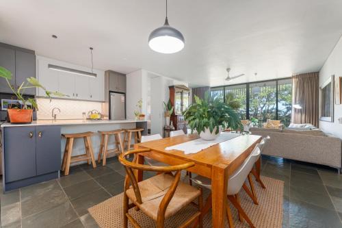 10 Dash Apartment, Dunkirk