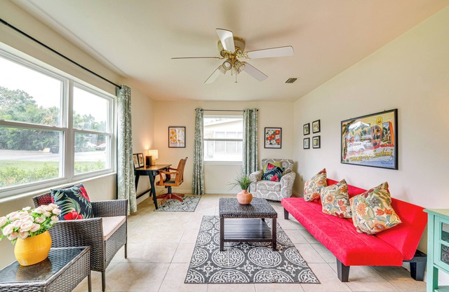 10 Mi to Crystal River: Home in Citrus County