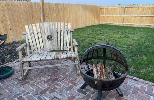 10 min airport | 15 min PD Canyon | 3 bed