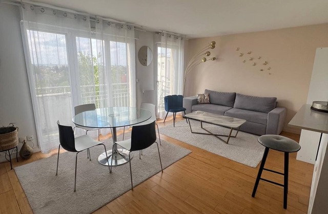 ✨ 10 minutes from Paris - Lovely Apartment & Spacious ✨