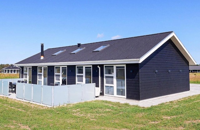 10 person holiday home in Løkken-By Traum