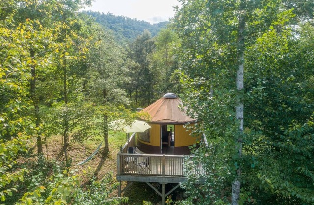 100 Acre Reserve, River Access, and Endless Adventure!