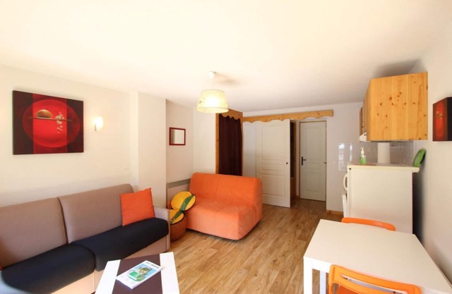 100m from ski slopes, Ground floor, terrace, tv, 25m², Chamrousse