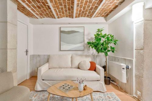 10mn Paris Ligne H - Parking Privé- Souplex - Tout équipé - De 1 à 8 personnes