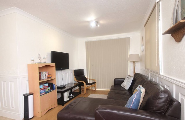 11B Medmerry Park 2 Bedroom Chalet