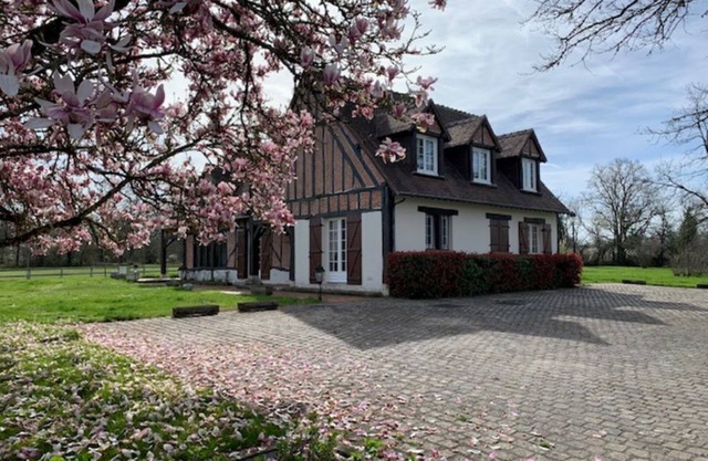 12 person property in Sologne