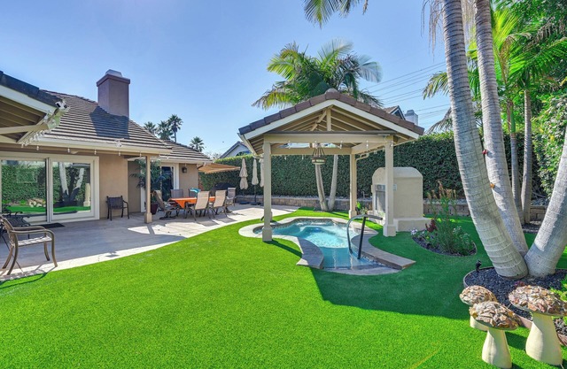 13 Mi to Downtown San Diego: Quiet Home w/Spa!