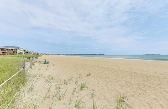 13 Mi to Portland: Studio on Old Orchard Beach!