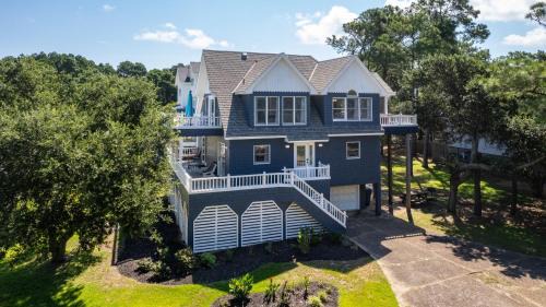 1320 - Blue Pearl by Resort Realty