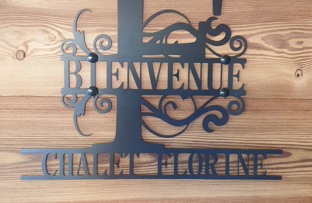 14-person chalet in the heart of the ski resort. Handicap tourism