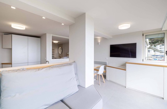 14422 Rent T2 sea view, swimming pool and tennis in Mandelieu la Napoule with sea view