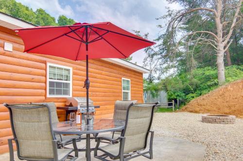 15 Mi to Pigeon River Rafting Newly Built Cabin!