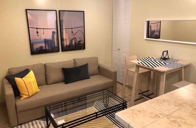 1817 1D · Superb 1bed Apt.-20 Min to NYC/Parking Avail.