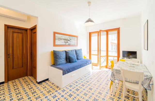 194 - A casa di Andrea, Cavi di Lavagna a soli 80metri dal mare - PARCHEGGIO PRIVATO SOLO PER AUTO DI DIMENSIONI RIDOTTE O MOTO