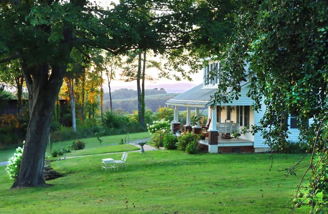 1945 Farmhouse Charm in Sparta Mountain and Meadow Views Hot Tub Firepit Games