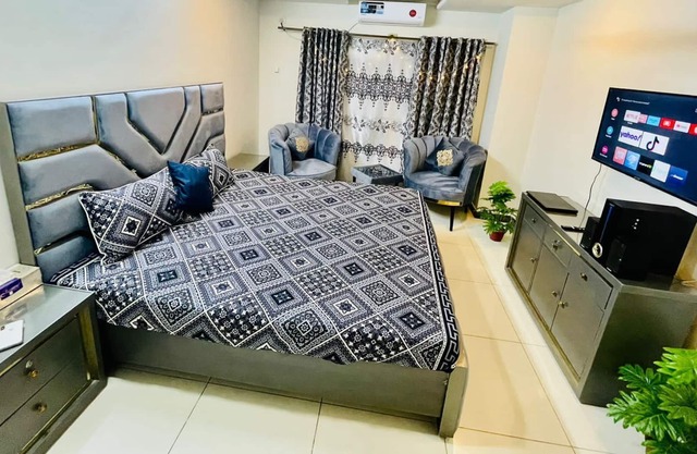 1bed brand new Luxrury Appartment