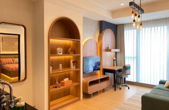 1BR The Charming Branz by lalerooms CLOSE TO ICE find us on ig lalerooms