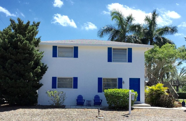 1st Floor 2 Bed 1 bath home short walk to beach, North LBK NO HURRICANE DAMAGE