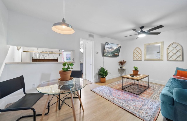 1st Floor Condo outdoor pool