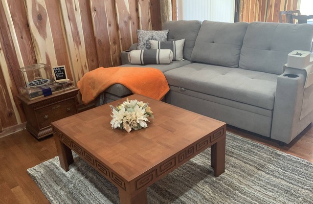 2. Apartment with Lake View