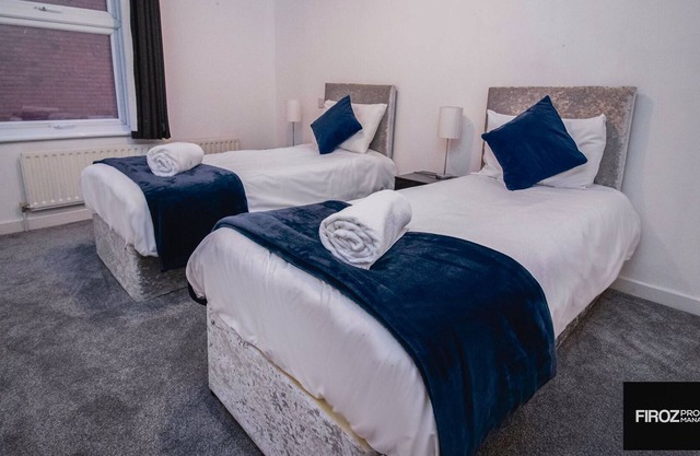2 bed 2 bathroom premium contractor house near Surrey