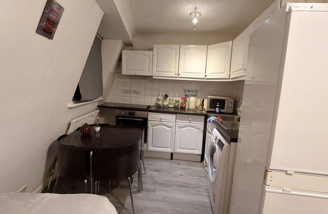 2-bed Apartment in King's Cross Central London