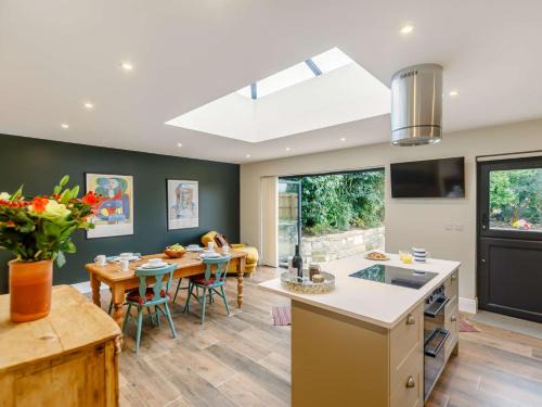 2 Bed in Falmouth 89983