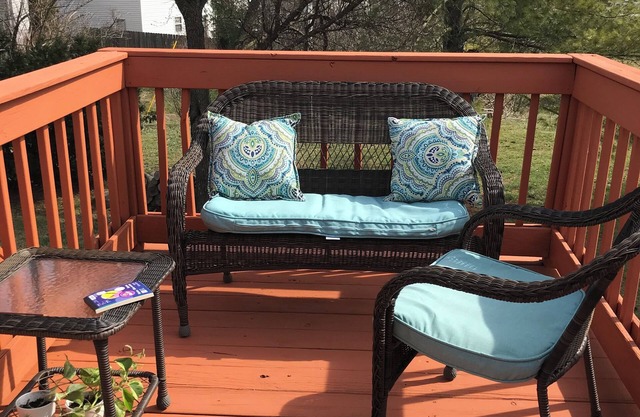 2 bedroom , 2 bath townhome , cabin vibe! Vaulted ceiling with a skylight view!