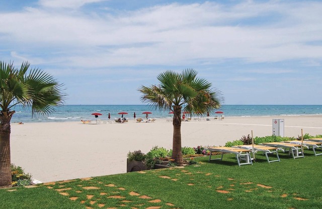 2 bedroom accommodation in Villa Rosa TE