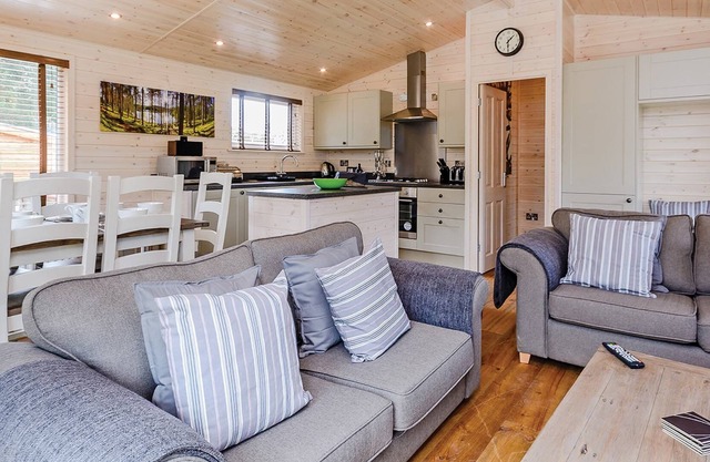 2 bedroom accommodation in Owslebury, Winchester