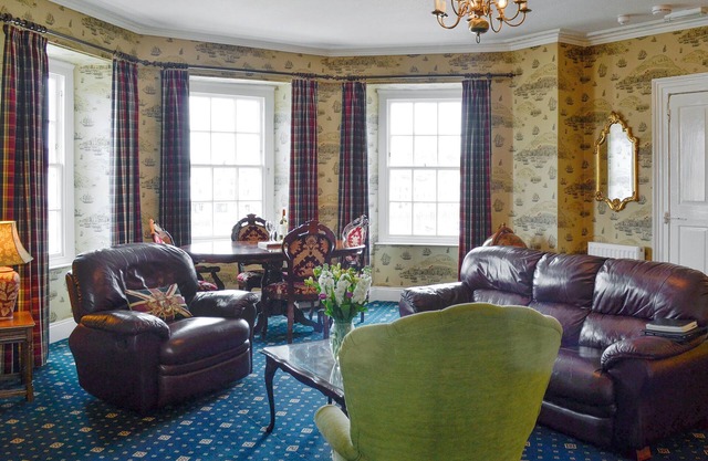 2 bedroom accommodation in Ilfracombe