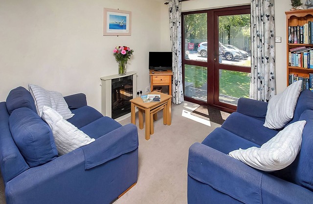 2 bedroom accommodation in Penzance