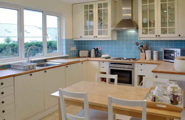 2 bedroom accommodation in St. Keverne, near Helston