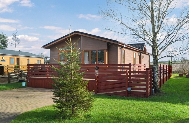 2 bedroom accommodation in Felmoor Park, near Morpeth