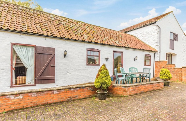 2 bedroom accommodation in Louth