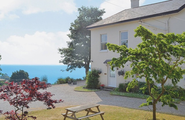 2 bedroom accommodation in Maidencombe, near Torquay