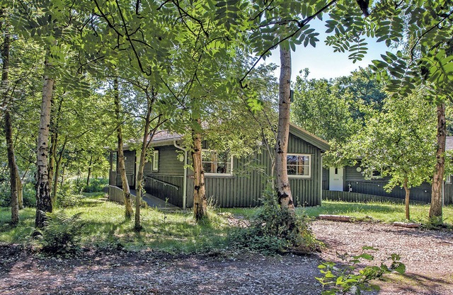 2 bedroom accommodation in Flaxton, York