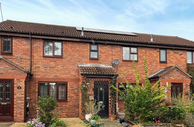 2 bedroom accommodation in Linton-On-Ouse, near York