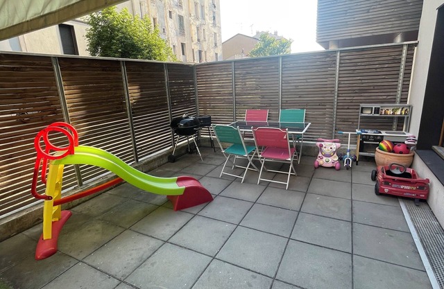 2 Bedroom Apartment in Aubervilliers