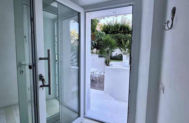 2 Bedroom Apartment in Sirolo