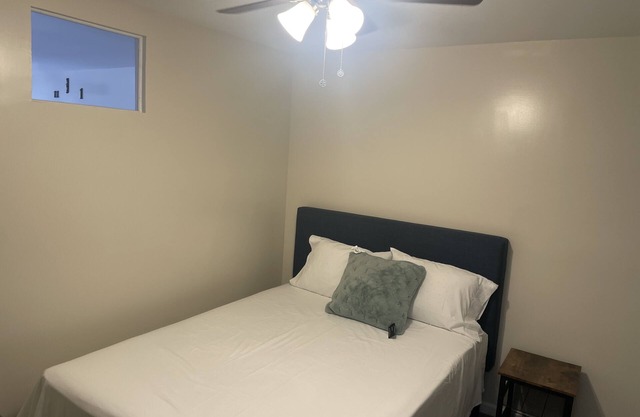 2 bedroom apartment in Canarsie