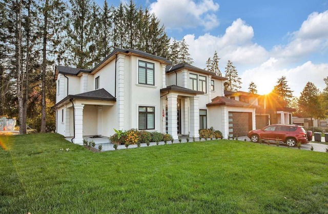 2 Bedroom basement suite in a newly built house in a great neighborhood, Surrey