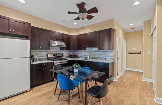 2-bedroom Chinatown Gem W/GameRoom + Basketball Court!